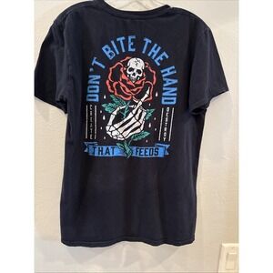 LCM International Men's Skeleton Don't Bite The‎ Hand That Feeds You Black Sz M